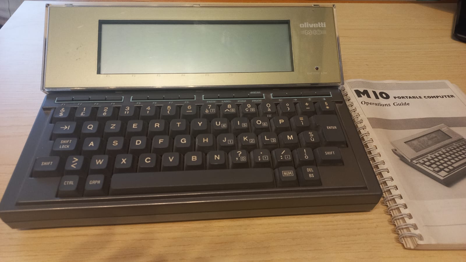 Olivetti M10